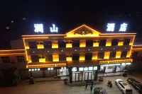 Lanshan Hotel Hotell i Yanshi