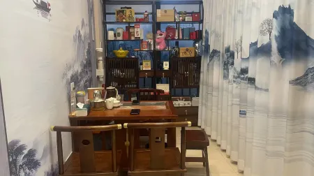 Xipa Executive Apartment (Shenzhen Futian Convention and Exhibition Center)