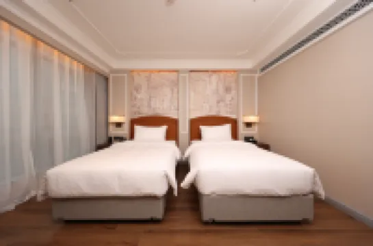 비엔나 인터내셔널 호텔 (시안 대당 나이트 시티 대당 후룽위안 지점) 다탕푸룽위안(대당부용원) 주변 호텔