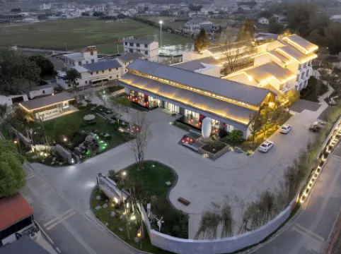 Jiaoling Mixiang Center