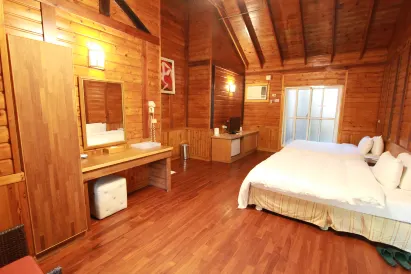 Pei Kong Creek Resort