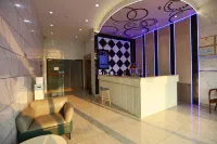 Jingzu Esports Hotel (Tonggang Road Branch, Dagang New District, Zhenjiang)