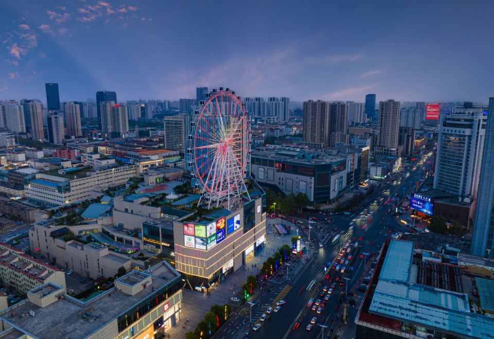 Atour Hotel Taisheng Plaza Tongda Road, Linyi Hotel Overview