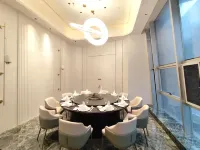 โรงแรมนานาชาติเคลตัน - พร้อมอาหารเช้า
