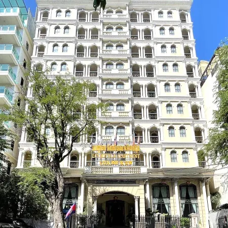 Lcs Hotel & Apartment