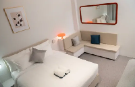 Brown Dot Hotel Saigon Airport Eタウン周辺のホテル