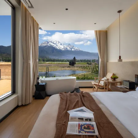 Lijiang Yunlai Snow Mountain Panoramic Resort Homestay