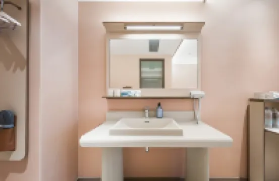 HanTing Hotel (Jiaxing Haiyan Academy)