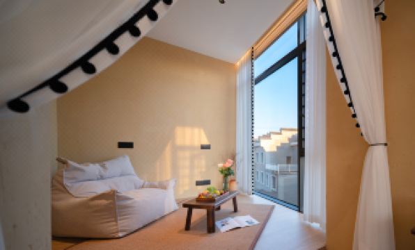 FloraVille Holiday Homestay (Chenzhou Zixing Dongjiang  Branch)