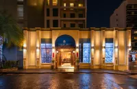 Radisson Suites Bangkok Sukhumvit -  Appartamenti vacanze