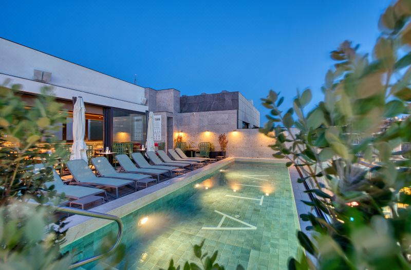 Vita Hotel & Rooftop