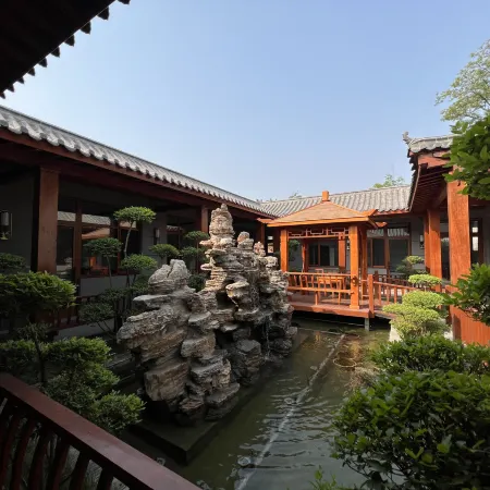 Huangwan Village Homestay