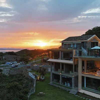 遇山見海Villa遇見山海民宿(溫嶺石塘半島旅遊度假區店) 金沙灘-金沙灘浴場附近的飯店