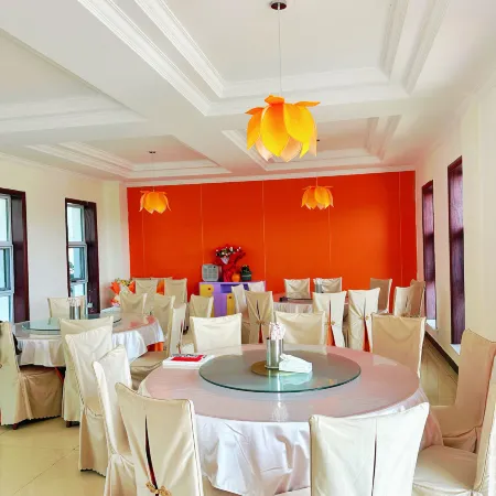 Manwu Family-friendly Themed Homestay (Guyuan Shandian Lake)