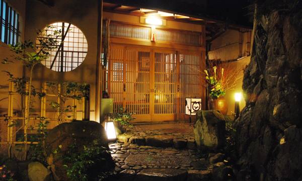 Yadoya Manjiro