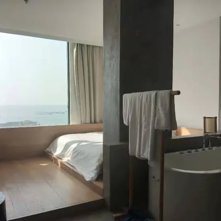 ShanWei Red Sea Bay Xiyue Sunset Oceanview Hotel