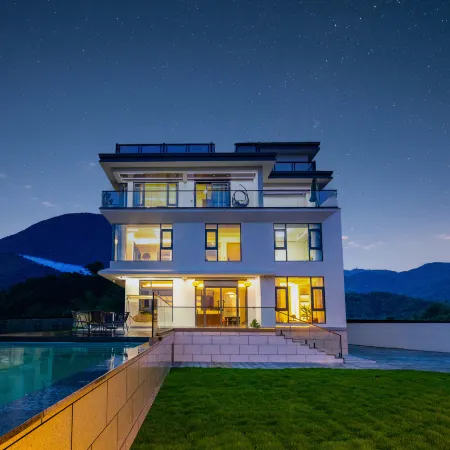 Lanyu Yunting Homestay in Tonglu County Отели рядом с достопримечательностью «Liuyin Former Residence»