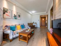 Peninsula BLUE Full Suite Surfing and Sea View Beauty Stay (Wanning Shenzhou Peninsula Branch) โรงแรมในว่านหนิง
