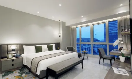 Ascott Menteng Jakarta Отели рядом с достопримечательностью «Централна джамия на Мънтенг»