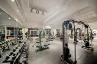 Huang He  International   Hotel - Gym
