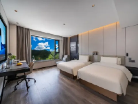 Atour Hotel on National Highway 318 in Xinduqiao, Kangding Hoteles en Kangding