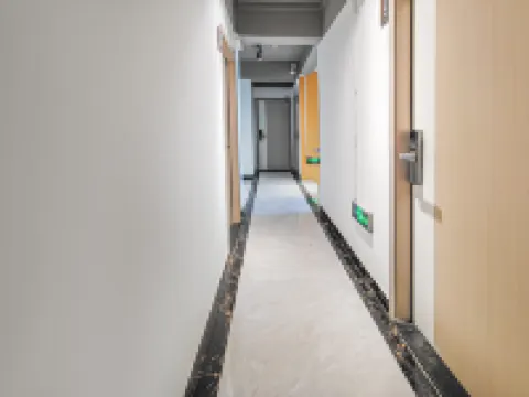 โฮมสเตย์ยูธเอ็นเคาน์เตอร์ (สาขาสถานีรถไฟฟ้าโฮ่วรุ่ย ท่าอากาศยานนานาชาติเซินเจิ้น)