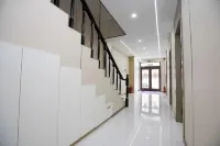 Yating Express Hotel