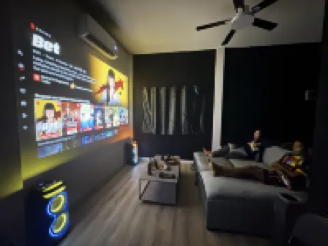 พาราไดซ์ รีสอร์ท แอนด์ คาเฟ่