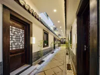 Lantingge Guesthouse Luoyang·China Hotels near Shenzhou Peony Garden