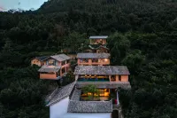 Dali Gengyun Mountain View Hot Spring Hotel