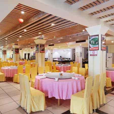 Enping Jinjiang Hotspring Hotel