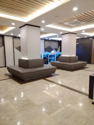 Highland Breeze Hotel