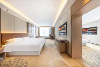 Delingha Kunlun Grand Hotel Hotel in zona Commercial Pedestrian Street