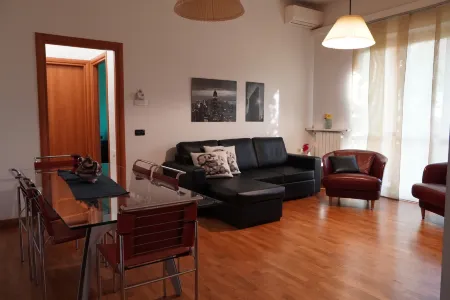 Roma 1 Apartment - THE V Collection Отели в г. Турате