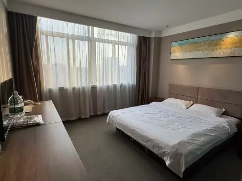 Qinghe Hot Spring Hotel