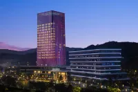 Dingnan Grand Skylight International Hotel