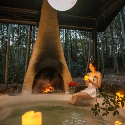 Anji Su'in Designer Private Soup Hot Spring Beauty Stay Hotels near Anji Railway Station