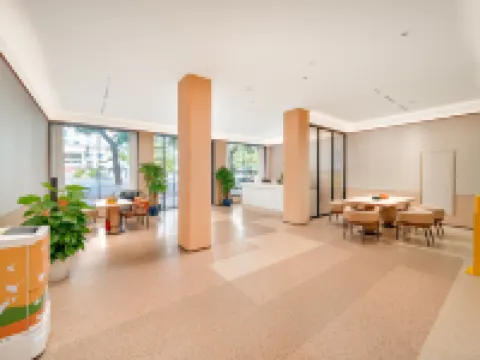 Jinju Hotel (Liansheng Happy City Railway Station) Hotels in De'an