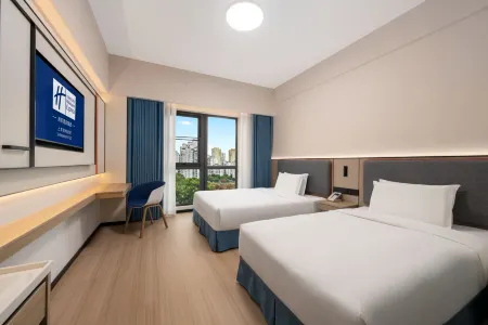 Holiday Inn Express SHANGHAI PUTUO by IHG
