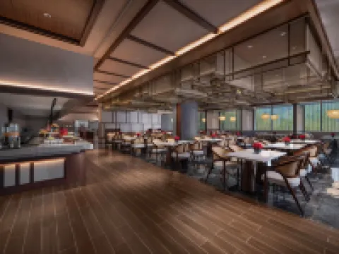 One Leaf Forest Hotel Spring