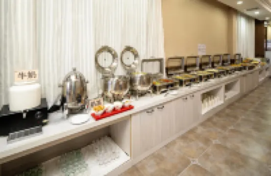 Jinze Hotel
