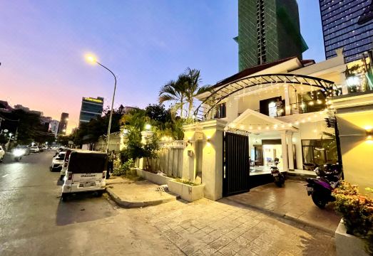 스카이 맨션 호텔 전경