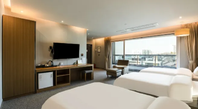 Incheon Stay Hotel Отели рядом с достопримечательностью «Unjiam»