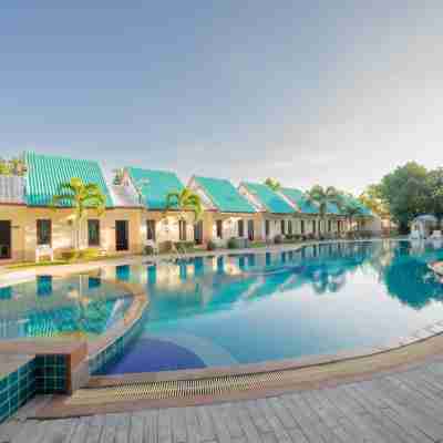 เดอะกรีนบีชรีสอร์ท Rooms