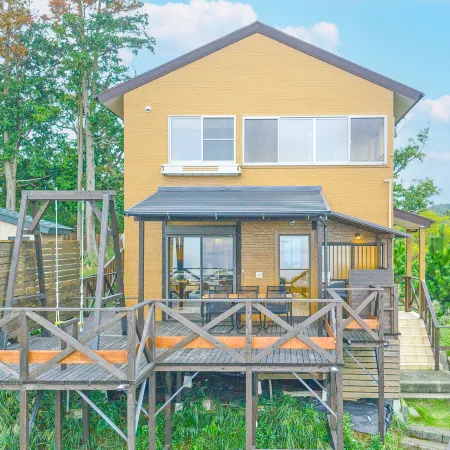BBQ and sauna included | A high platform villa with a view of the sea and sky