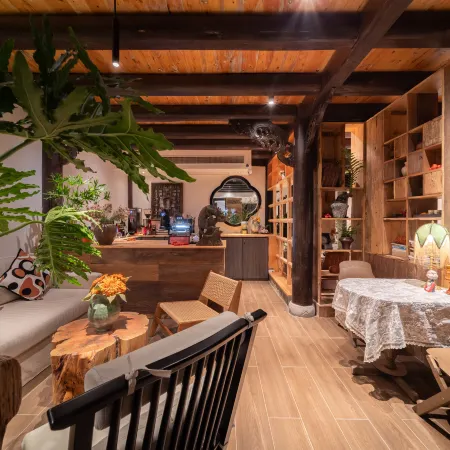 Chengxiang Mansion | Resort Garden • Dreamy Designer Boutique Stay (Langzhong Ancient City Branch)