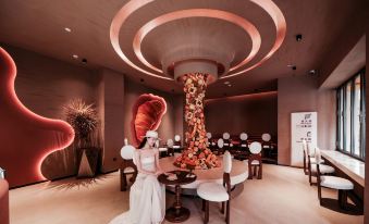 DALI JOY LUCK QINGSHI  HILLSIDE LAKEVIEW RESORT HOTEL