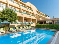 Sirin Hotel Hua Hin Hotels near Thai Boxing Garden