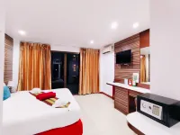 Patong Max Value Hotel - pantai