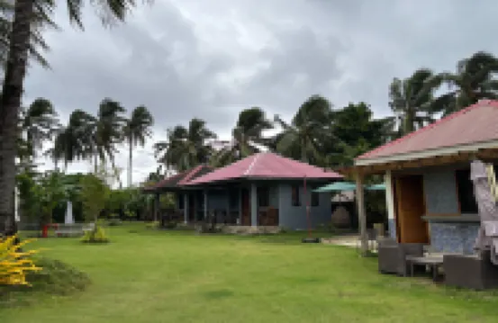 Shat's Guesthouse Siargao near Beach โรงแรมใน